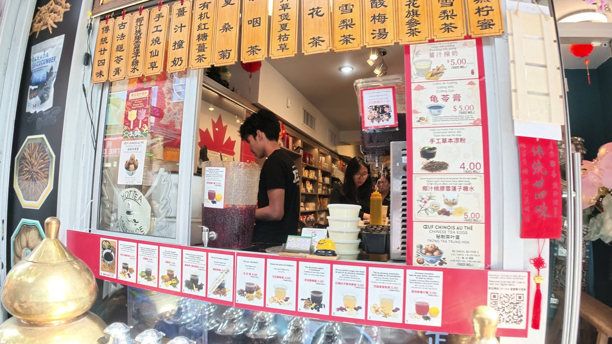 The Fosetter herbal tea window in Montreal Chinatown